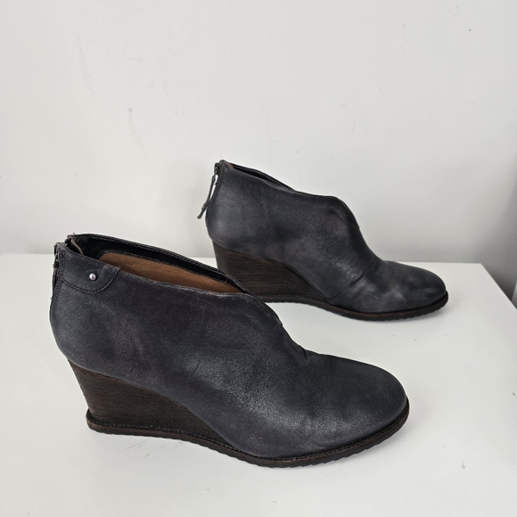 Trask Tenley Leather Wedge Ankle Bootie Gray Pewter Size 11M - Picture 7 of 11